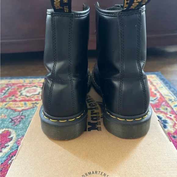Dr. Martens 1460 Smooth Boots - Picture 5 of 7